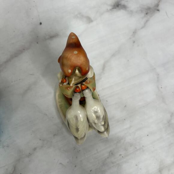 Vintage Hummel Goose Girl Figurine #47 TMK3 4.75" - Picture 6 of 7